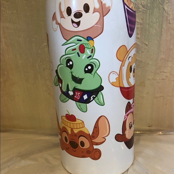 Disney Munchling Water Bottle & Cinnamon Mickey Topper NWOT - Picture 4 of 14